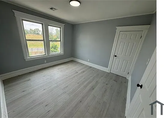 592 Irvine Turner Blvd #3 — Photo 3