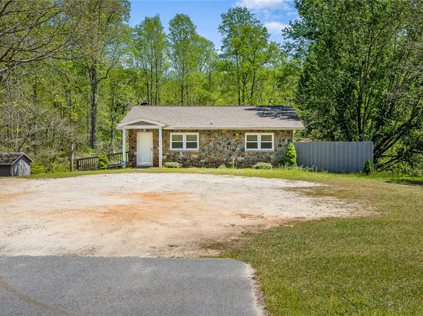 3003 S Highway 11, Walhalla, SC 29691