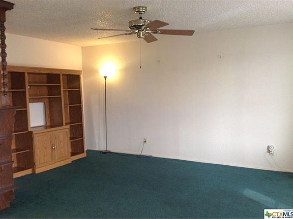 4th image of 623 Columbia Cir