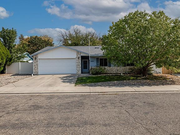 2nd image of 644 Avalon Dr