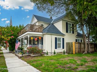 908 Bridges St #B, Morehead City, NC 28557