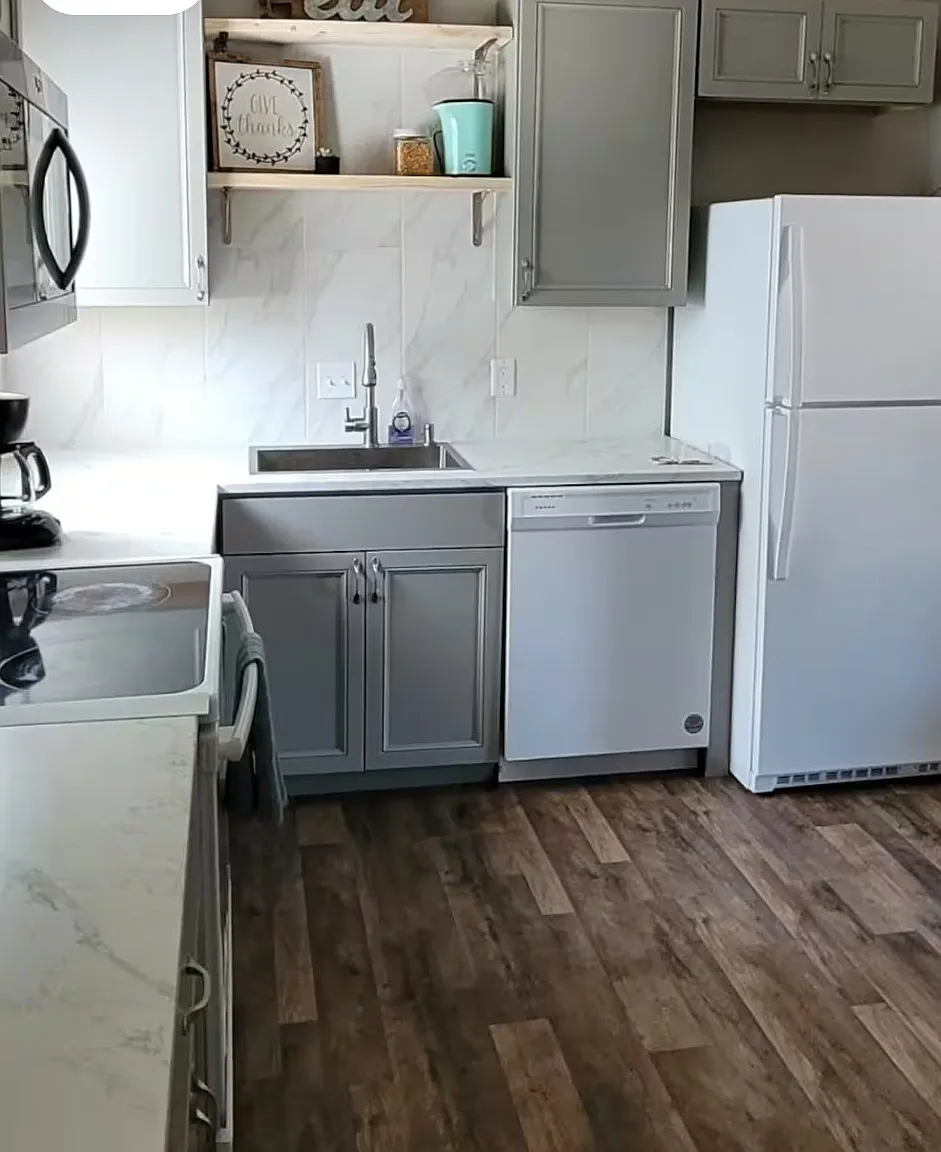 3 bed, 1584 sqft, $2,300 — Photo 1