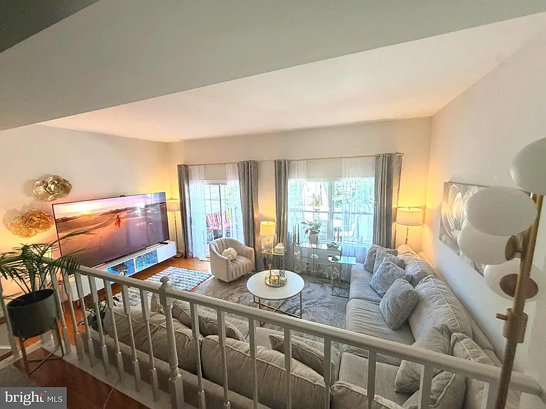 6332 Teakwood Ct — Photo 24