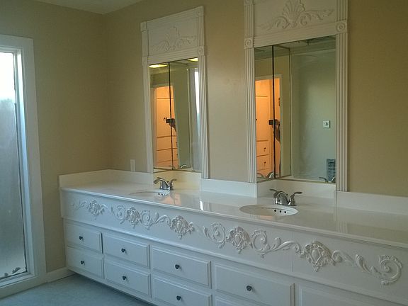 3rd image of 7259 E Avenue U3