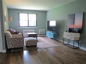 1st image of 31 Lawrence #C