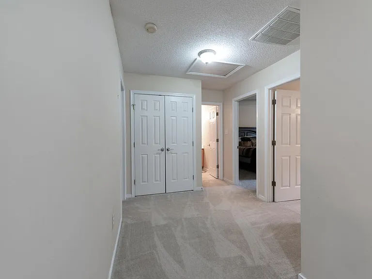 5121 Lippingham Ln — Photo 23