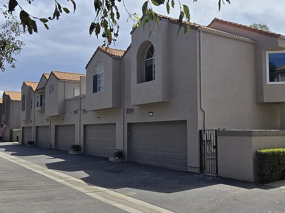 22236 Horizon Pl