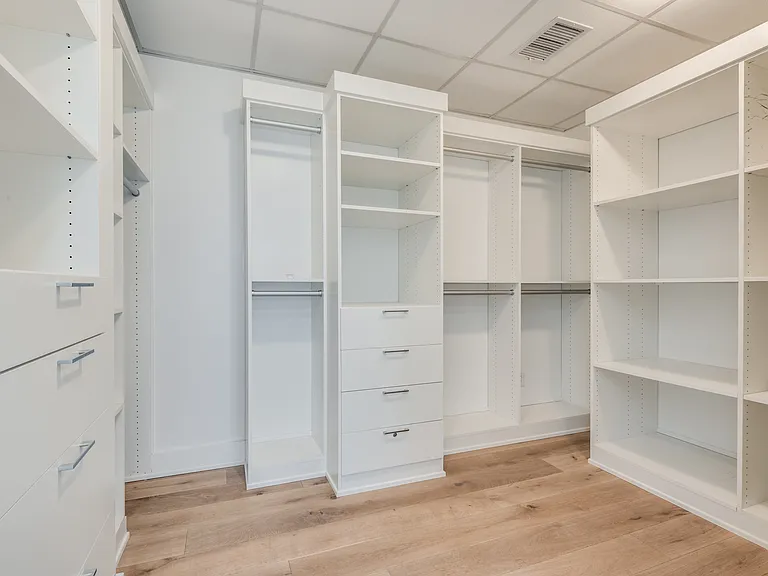 3130 N Harwood St #2606 — Photo 5