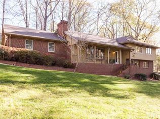 8808 Red Oak Ct, Raleigh, NC 27613