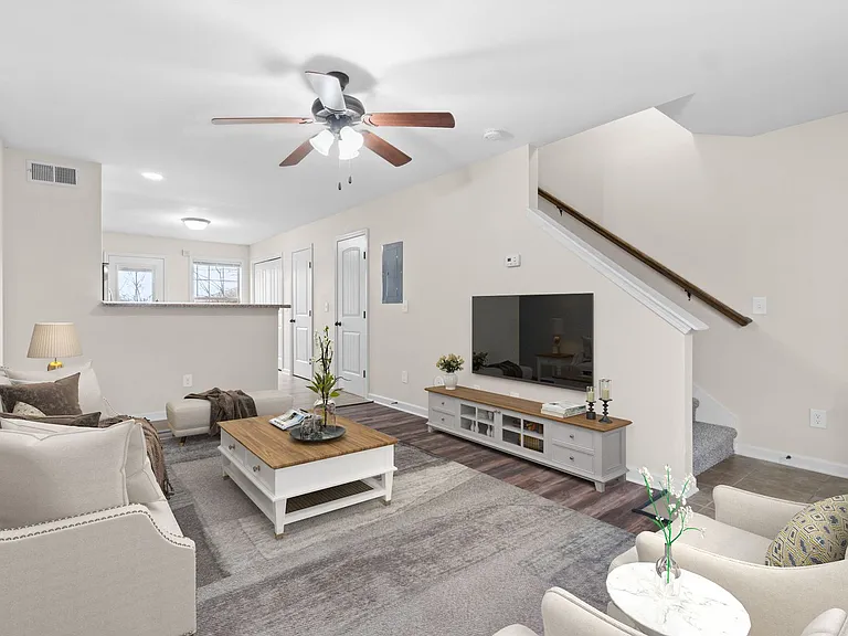 Sonoma Ridge Luxury Apartments — Photo 34