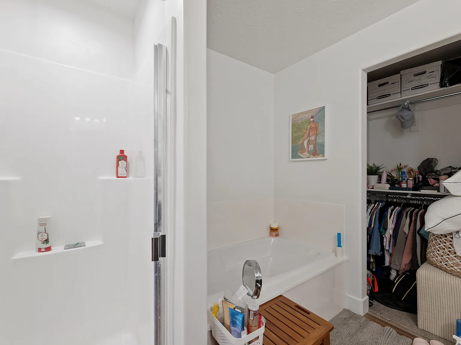 5 bed, 3340 sqft, $2,700 — Photo 4