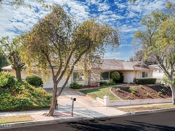 2nd image of 1069 Bart Cir