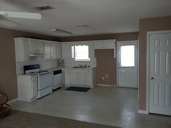 Kitchen area from living roo