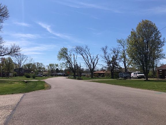 5th image of 7195 Yorkshire Dr