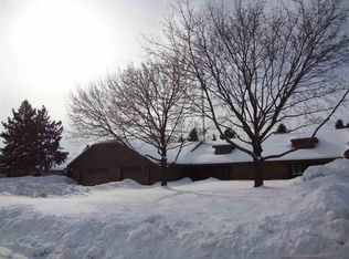 81 Spencer Village Ct, Appleton, WI 54914