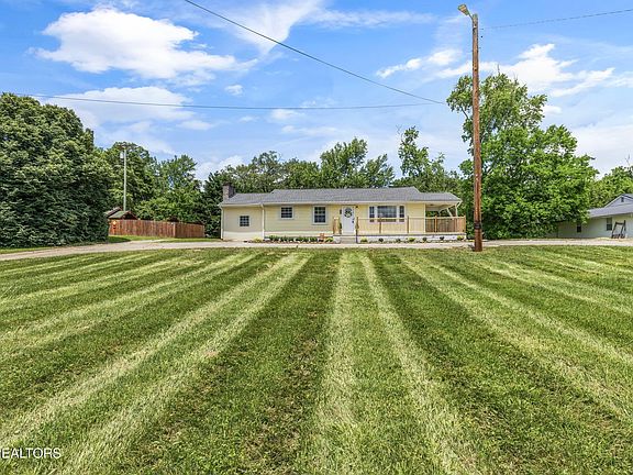 4th image of 8519 Old Rutledge Pike