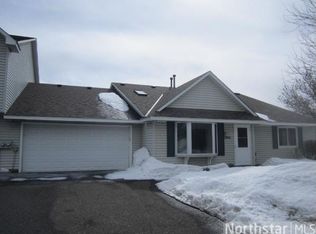 3714 Gershwin Ave N, Oakdale, MN 55128