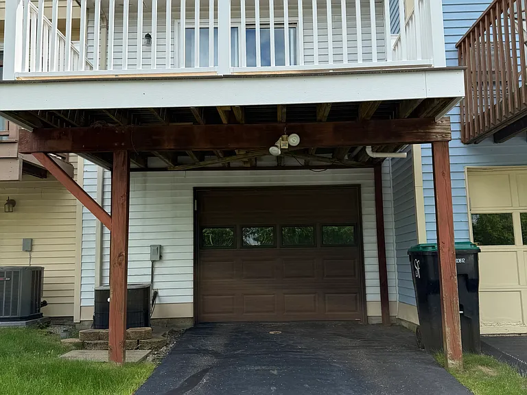 309 Redrome Cir W — Photo 11