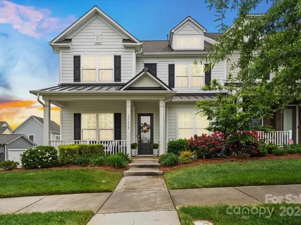 13315 Jacks Ln, Pineville, NC 28134