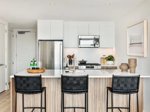 23-15 44th Road image 4 of 24