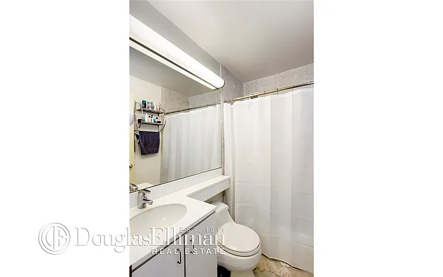 Rented by Douglas Elliman | media 39