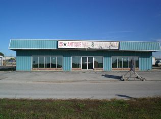 1284 N Bryan Dr, Nixa, MO 65714