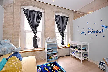 Sold by Yael Dunsky Real Estate