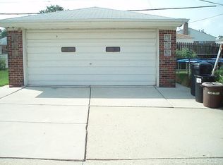 8120 Anna Ave, Warren, MI 48093