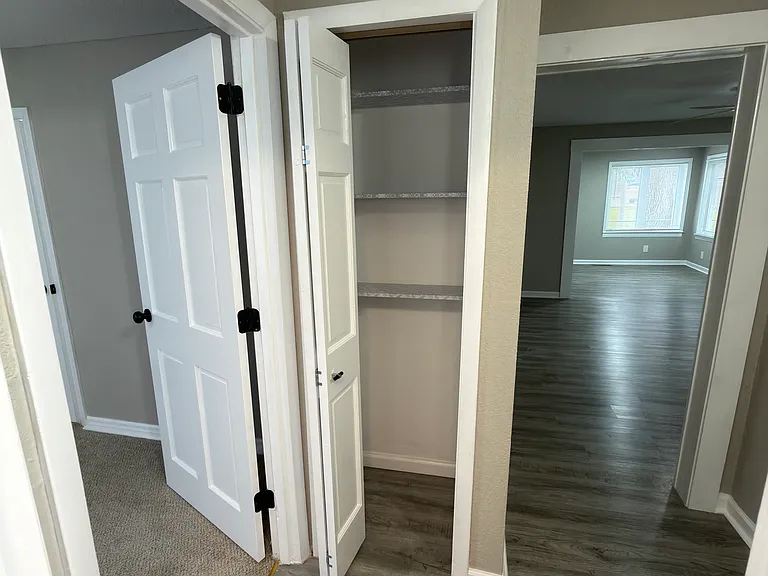 1412 N Harris Ave — Photo 15