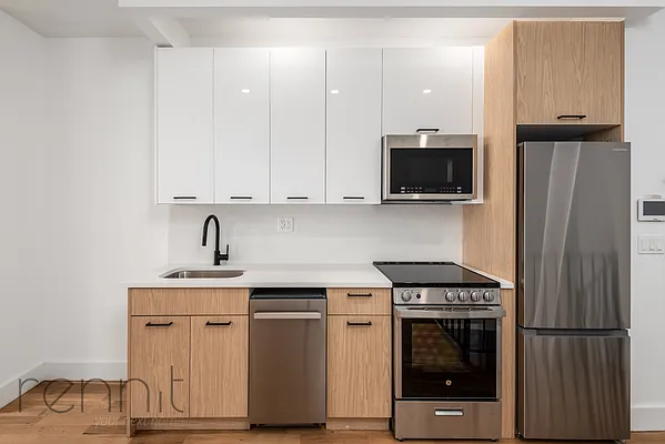 Rented by Rennit Inc. | media 4