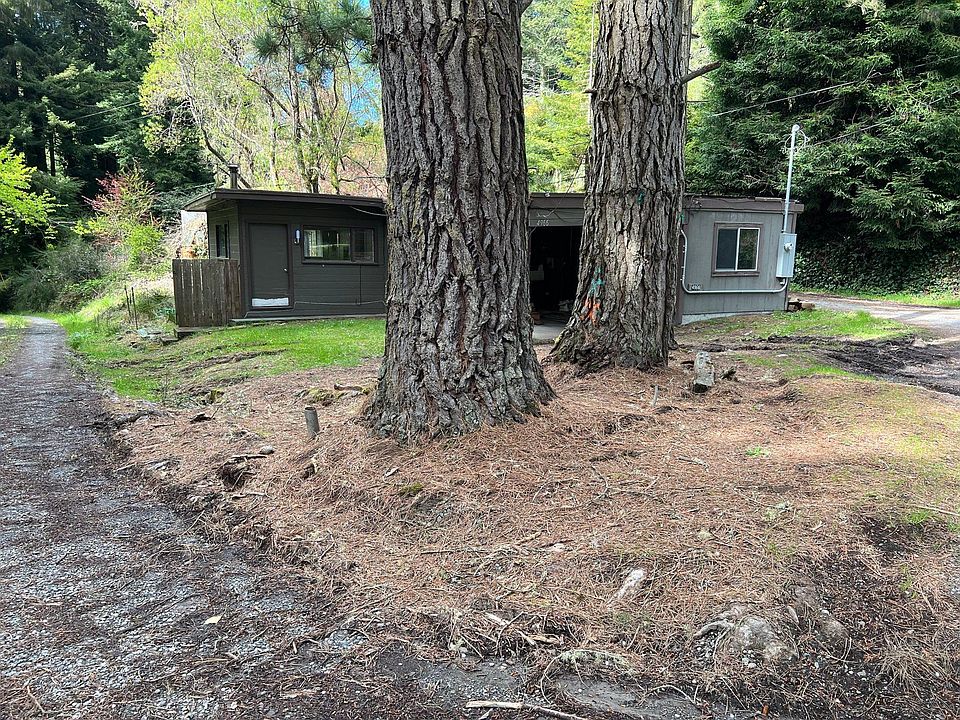 2nd image of 4966 Canyon Dr