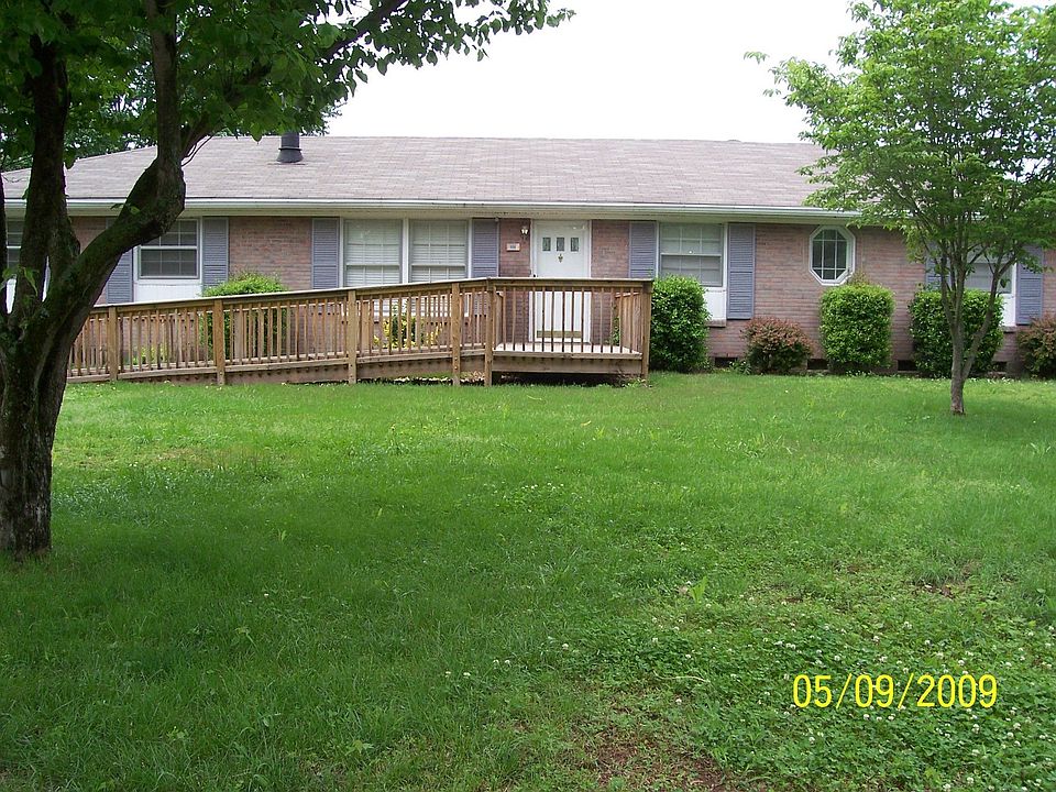 106 Wayne Ct. Hendersonville, TN