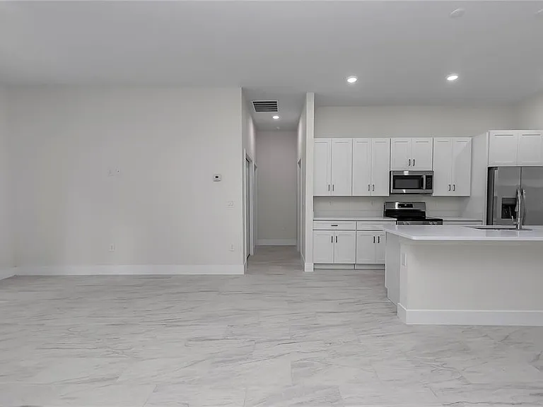 4592 SW Channel Heights Ct — Photo 25