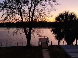 600 Paradise Island Dr, Defuniak Springs, FL 32433