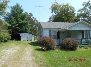 1014 Knob Lick Rd, Farmington, MO 63640