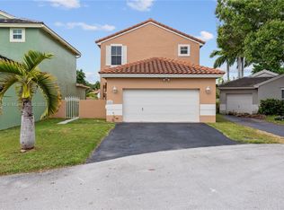 18497 NW 22nd St, Pembroke Pines, FL 33029
