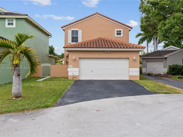 18497 NW 22nd St, Pembroke Pines, FL 33029
