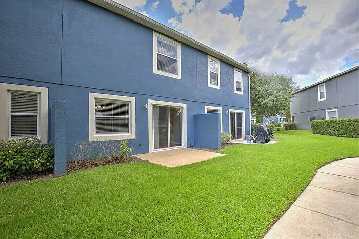 12810 Lexington Summit St — Photo 21