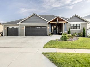 640 E Clancy St, Jefferson, WI 53549