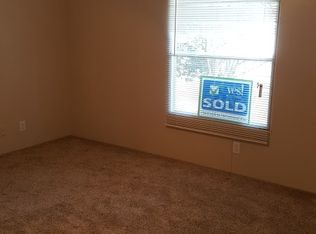 1611 Wildwood St, Huntsville, TX 77340