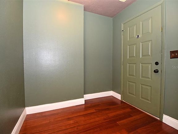 4th image of 530 Central Blvd #1401