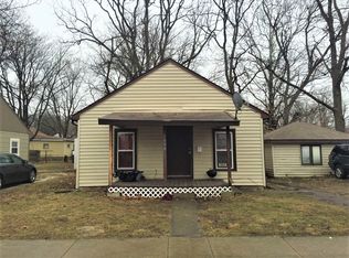 1006 N McKinley Ave, Champaign, IL