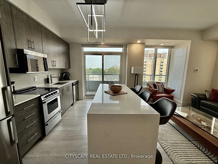 212 King William St #603 — Photo 6