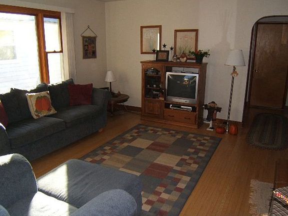 Warm & Inviting 