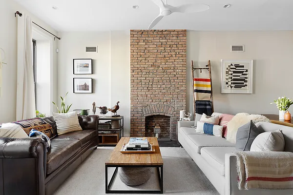 Sold by Compass | media 3