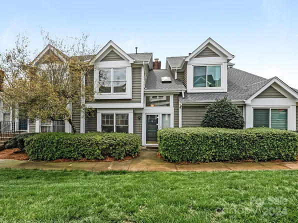 7283 Meeting St, Charlotte, NC 28210