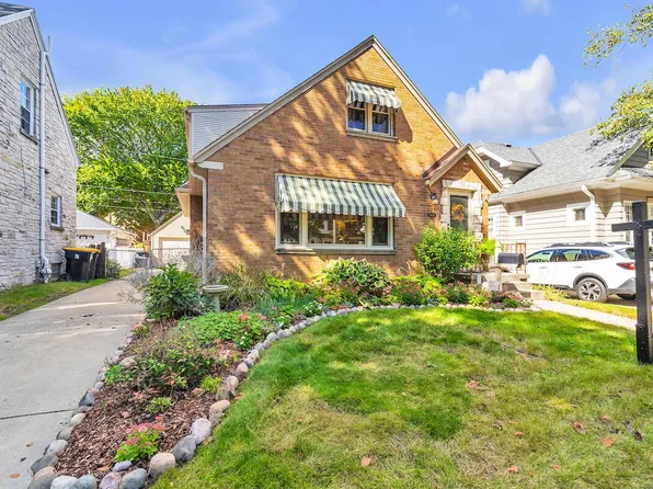 2409 North 71st STREET, Wauwatosa, WI 53213