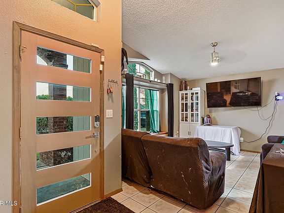 5th image of 11908 Kings Crest Dr