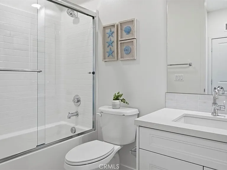 657 Doheny Way — Photo 6