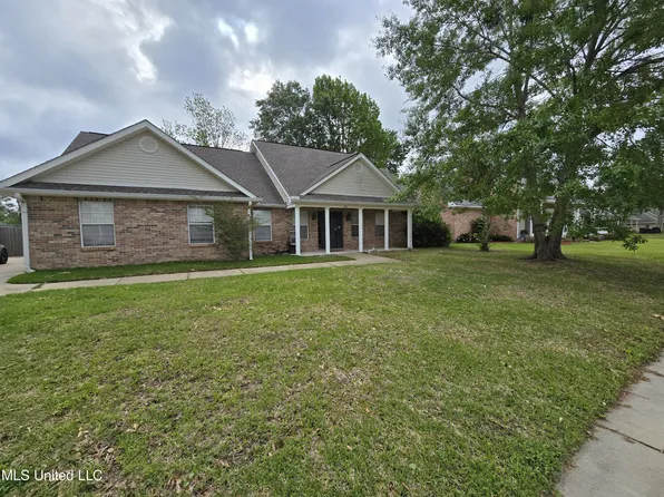 486 Channel Mark Dr, Biloxi, MS 39531